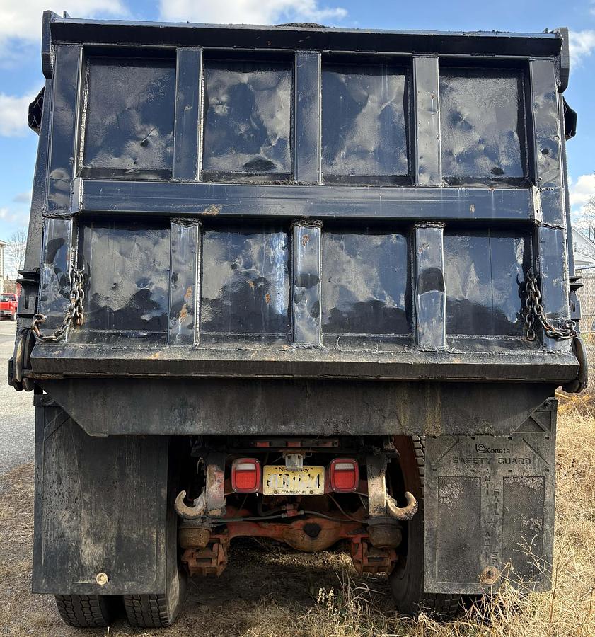 Used 1993 MACK RD6888SX