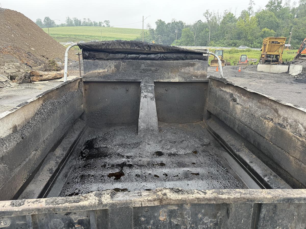 Used 2016 FORD F-750