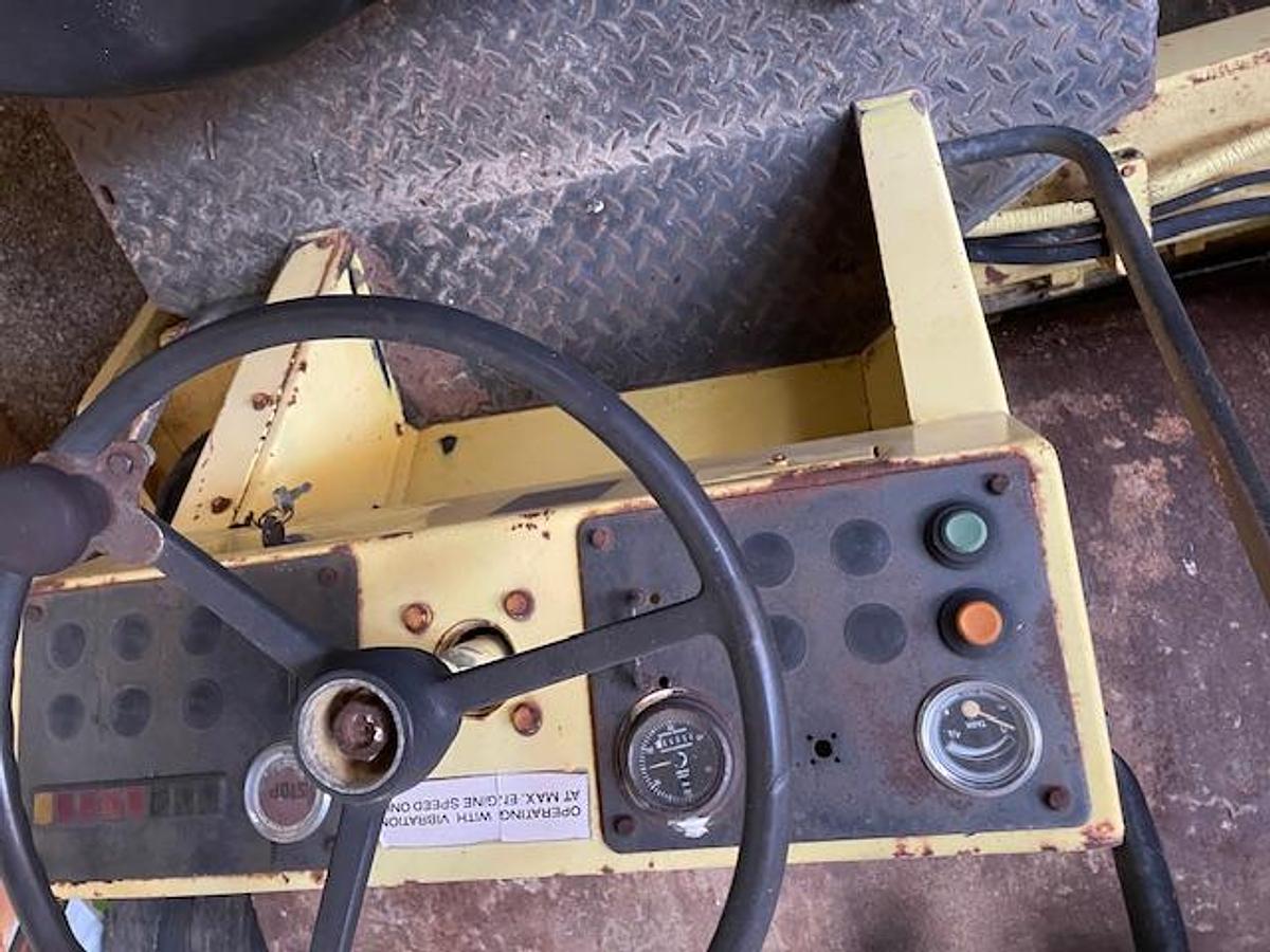 Used 1999 CASE 580L Series II