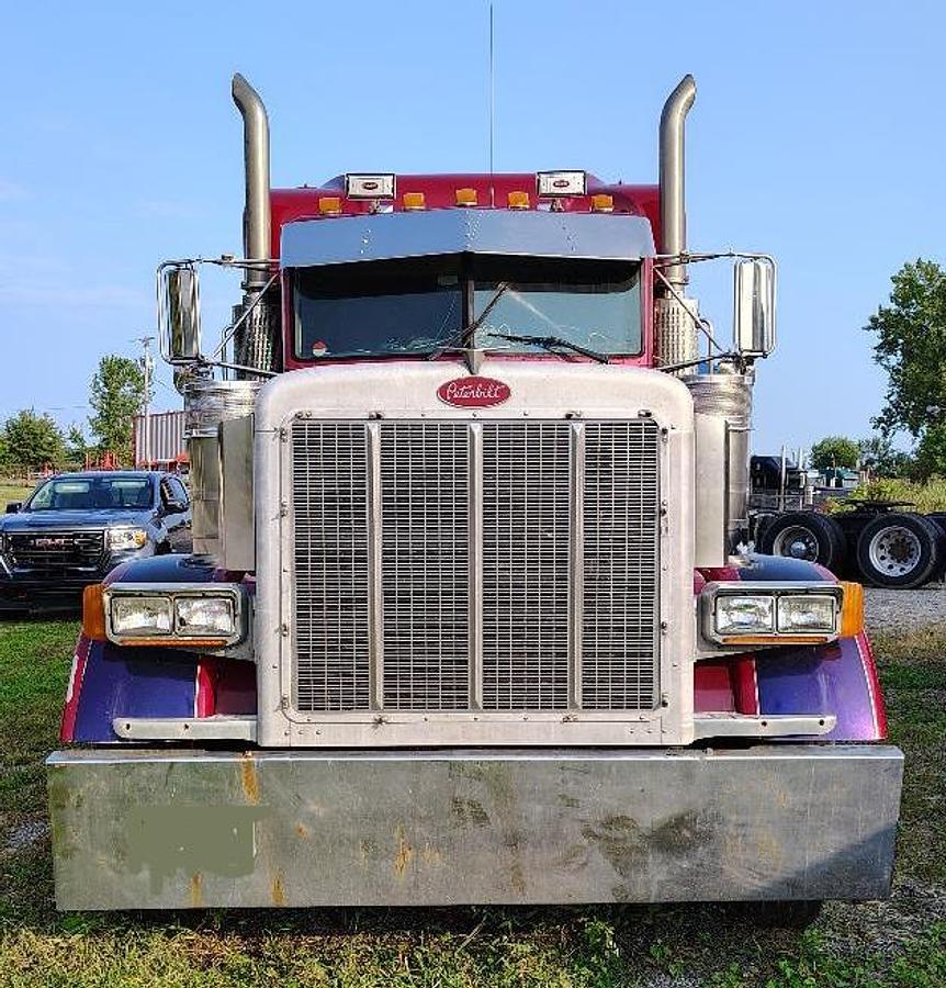Used 2000 PETERBILT 379