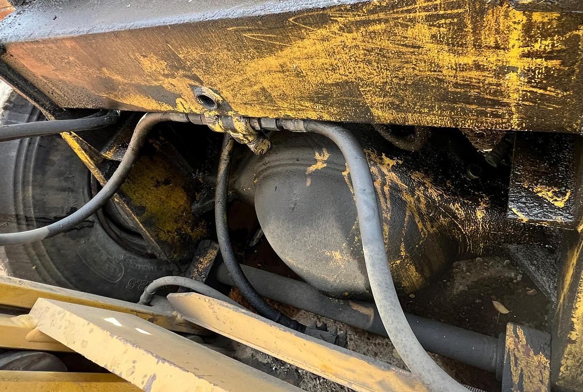 Used 1982 WIGGINS WD228y