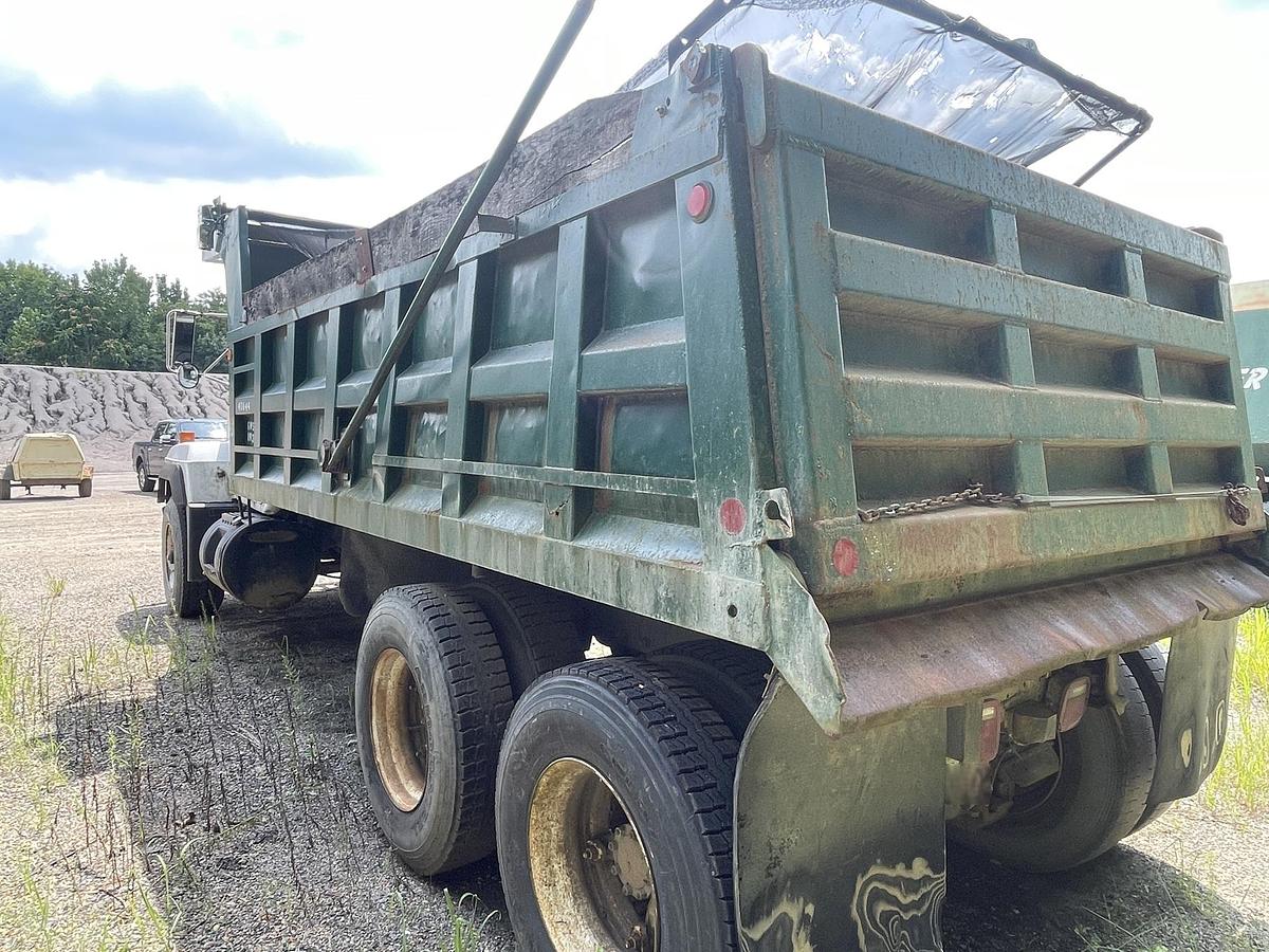 Used 1993 MACK RD 690S
