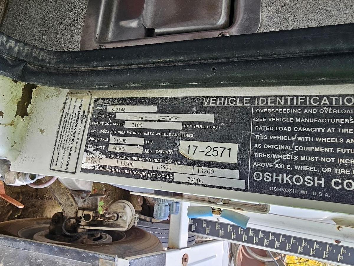 Used 2015 OSHKOSH S-2146