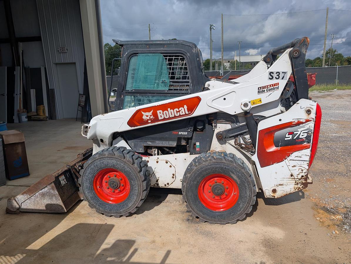 Used 2023 BOBCAT S76