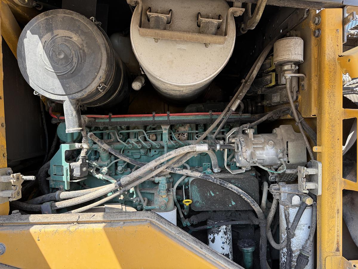 Used 2010 VOLVO L60F