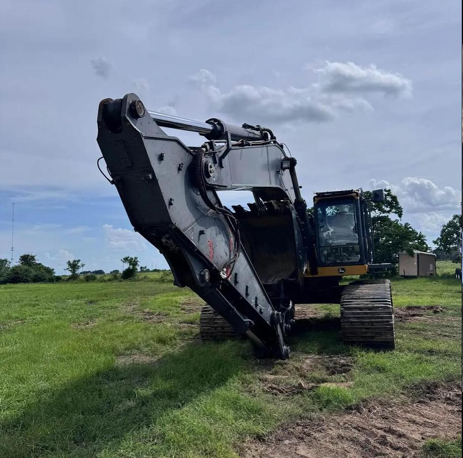 Used 2016 DEERE 470G LC