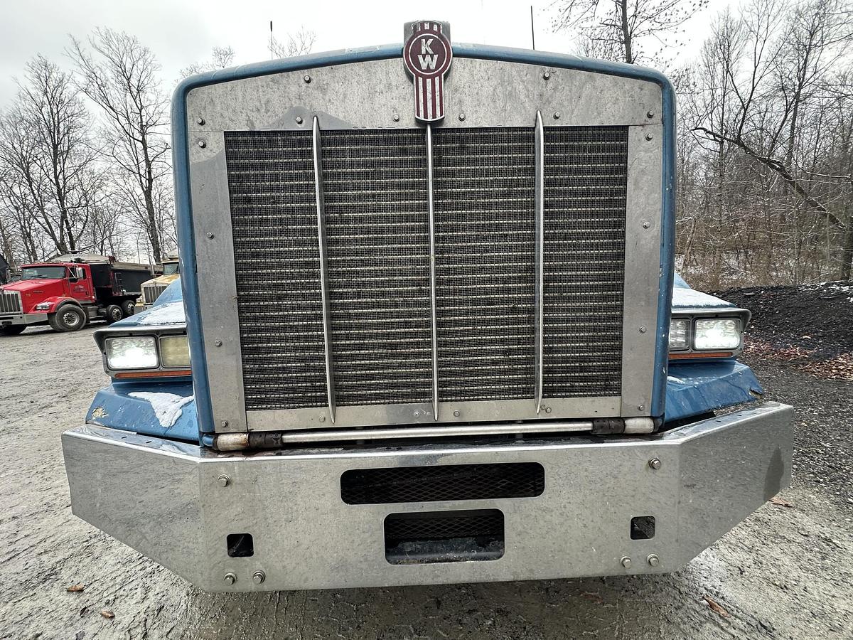 Used 2002 KENWORTH T800