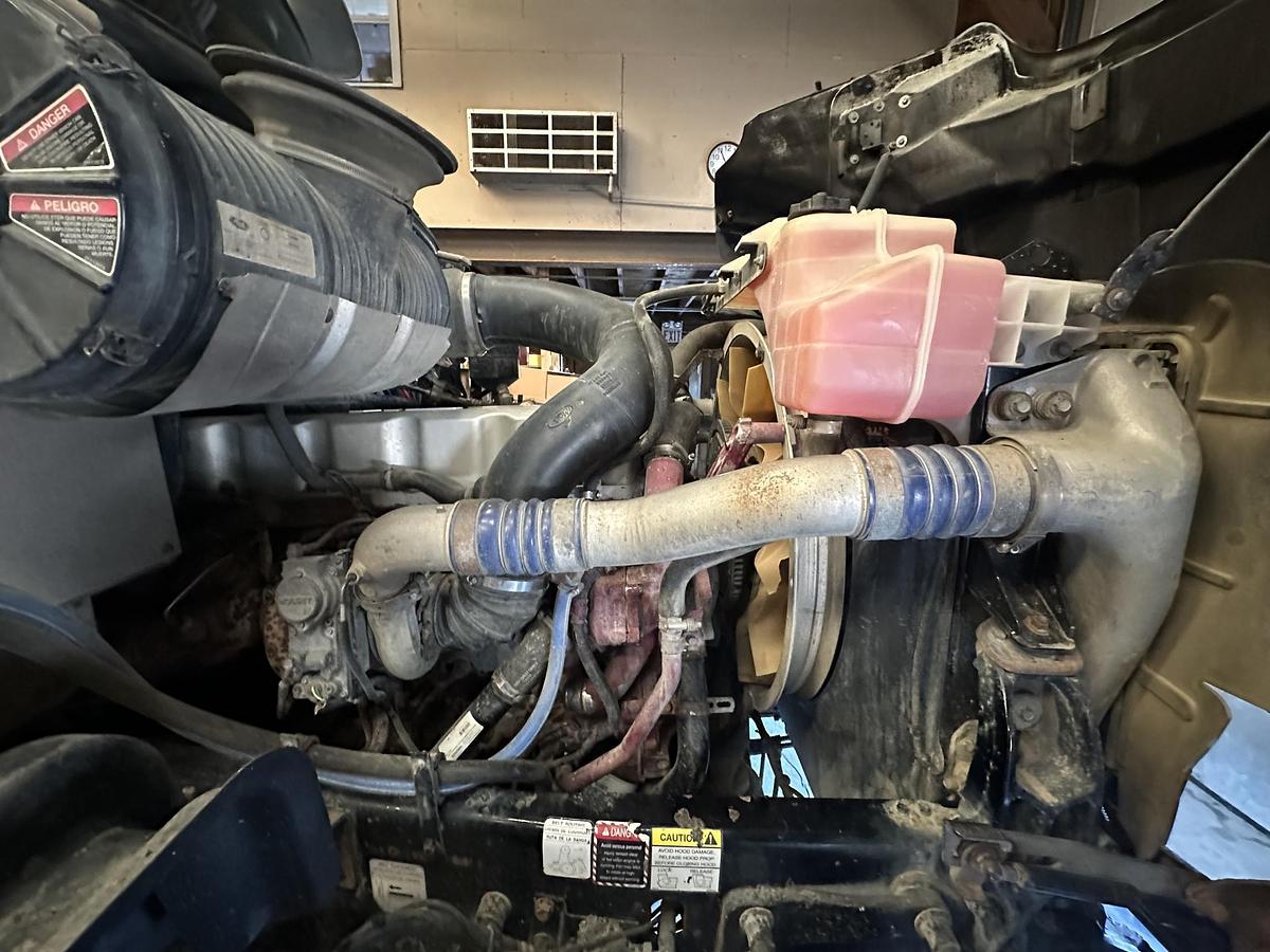 Used 2013 MACK GU713 Granite