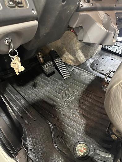 Used 2012 FREIGHTLINER SD114