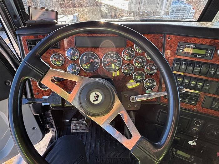 Used 2008 WESTERN STAR 4900