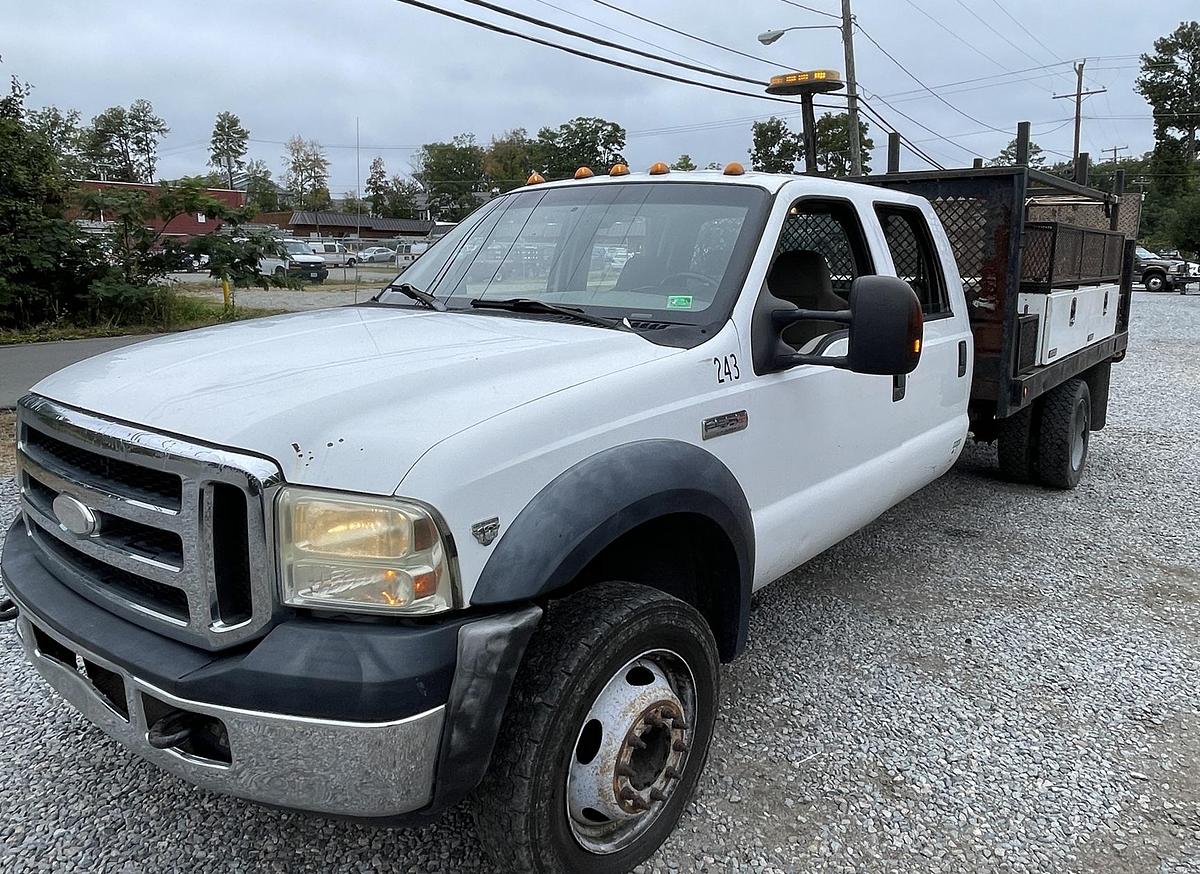 Used 2006 FORD F550 Supercab