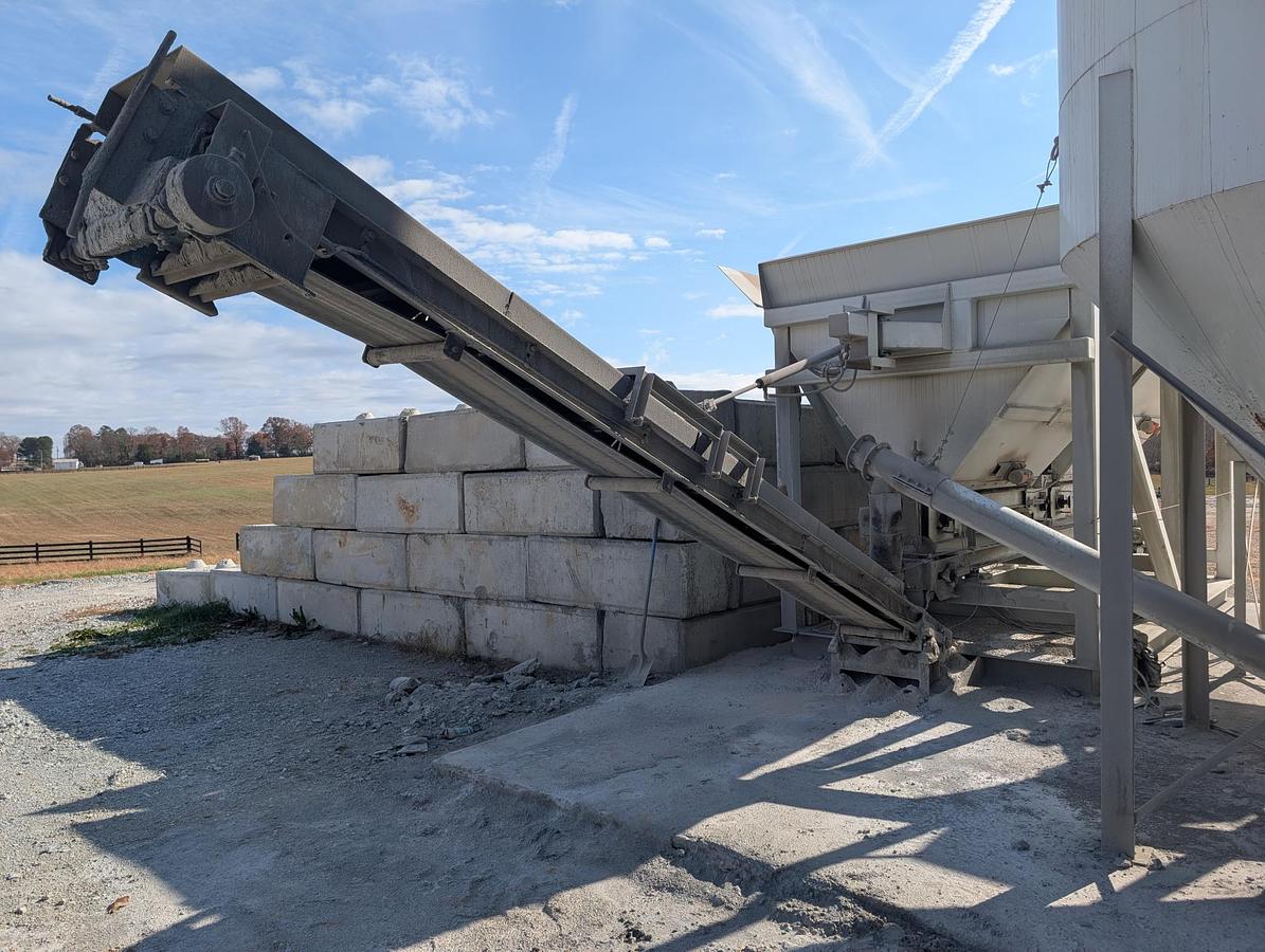 Used 2025 ERNEST INDUSTRIES Shortstop Concrete Blender