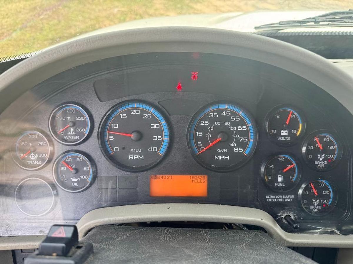 Used 2010 INTERNATIONAL 4400