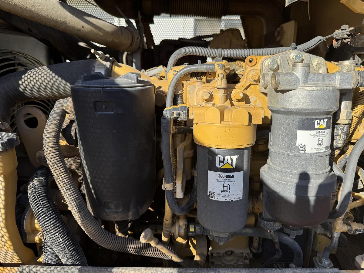 Used 2012 CATERPILLAR D5K2 LGP