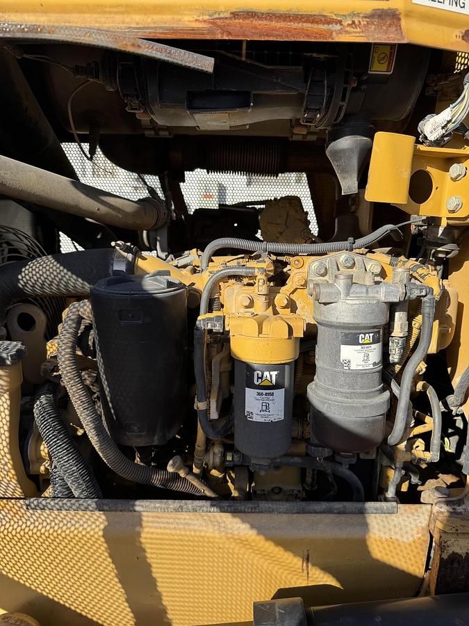 Used 2012 CATERPILLAR D5K2 LGP