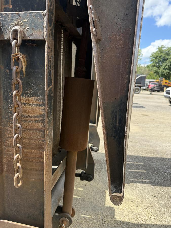 Used 1995 TRAILBOSS KR31