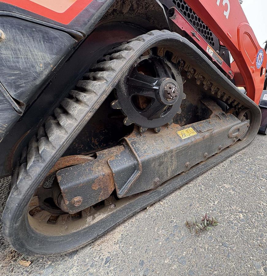 Used 2022 KUBOTA SCL1000