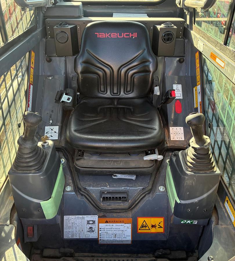 Used 2024 TAKEUCHI tl6r