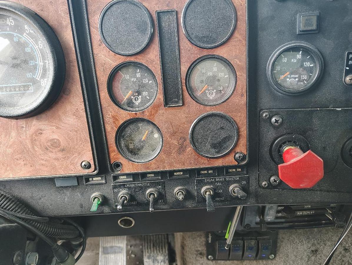 Used 1994 INTERNATIONAL 9200 6x4