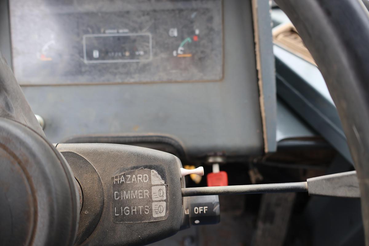 Used 2000 DEERE 244H