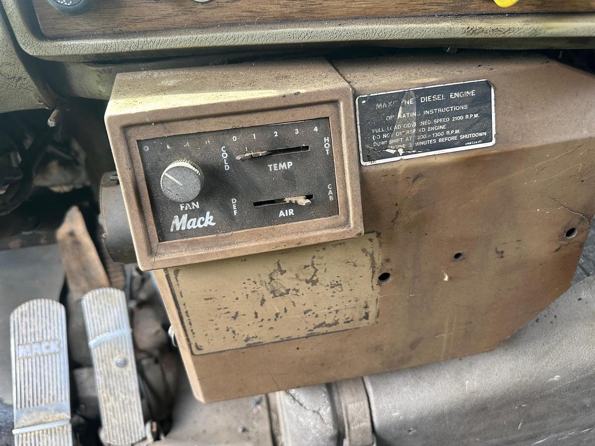 Used 1977 MACK DM685