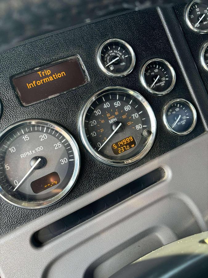 Used 2018 PETERBILT 389 L