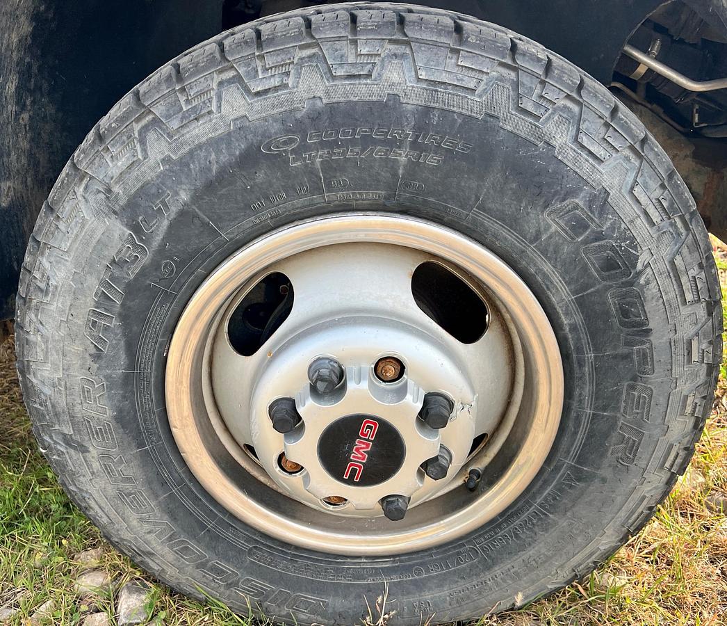 Used 2005 GMC 3500 Sierra 1-Ton