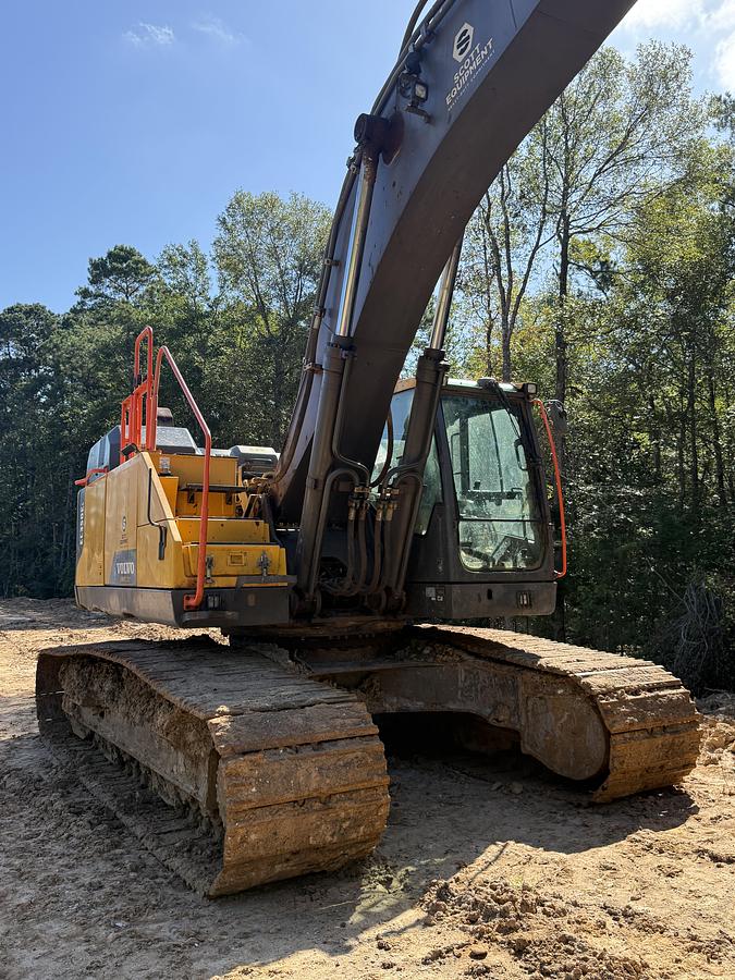Used 2019 VOLVO EC350EL