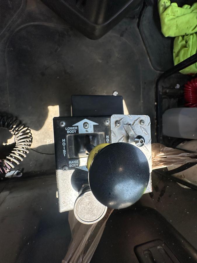 Used 2020 MACK Granite GR64F