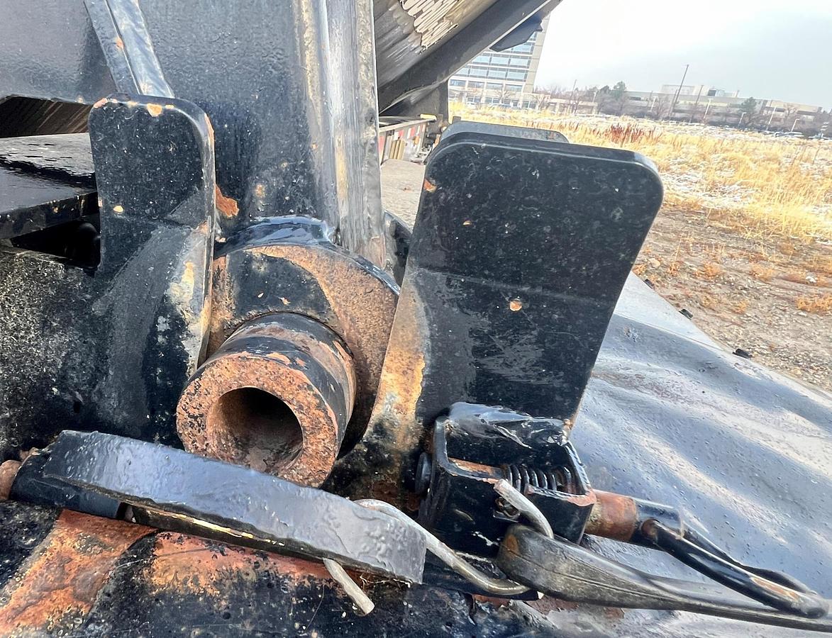 Used 2015 SIDE DUMP INDUSTRIES 80' X 96