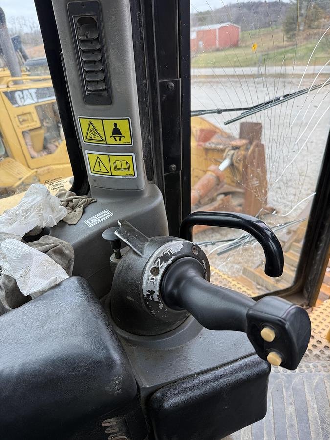 Used 2009 CATERPILLAR D8T