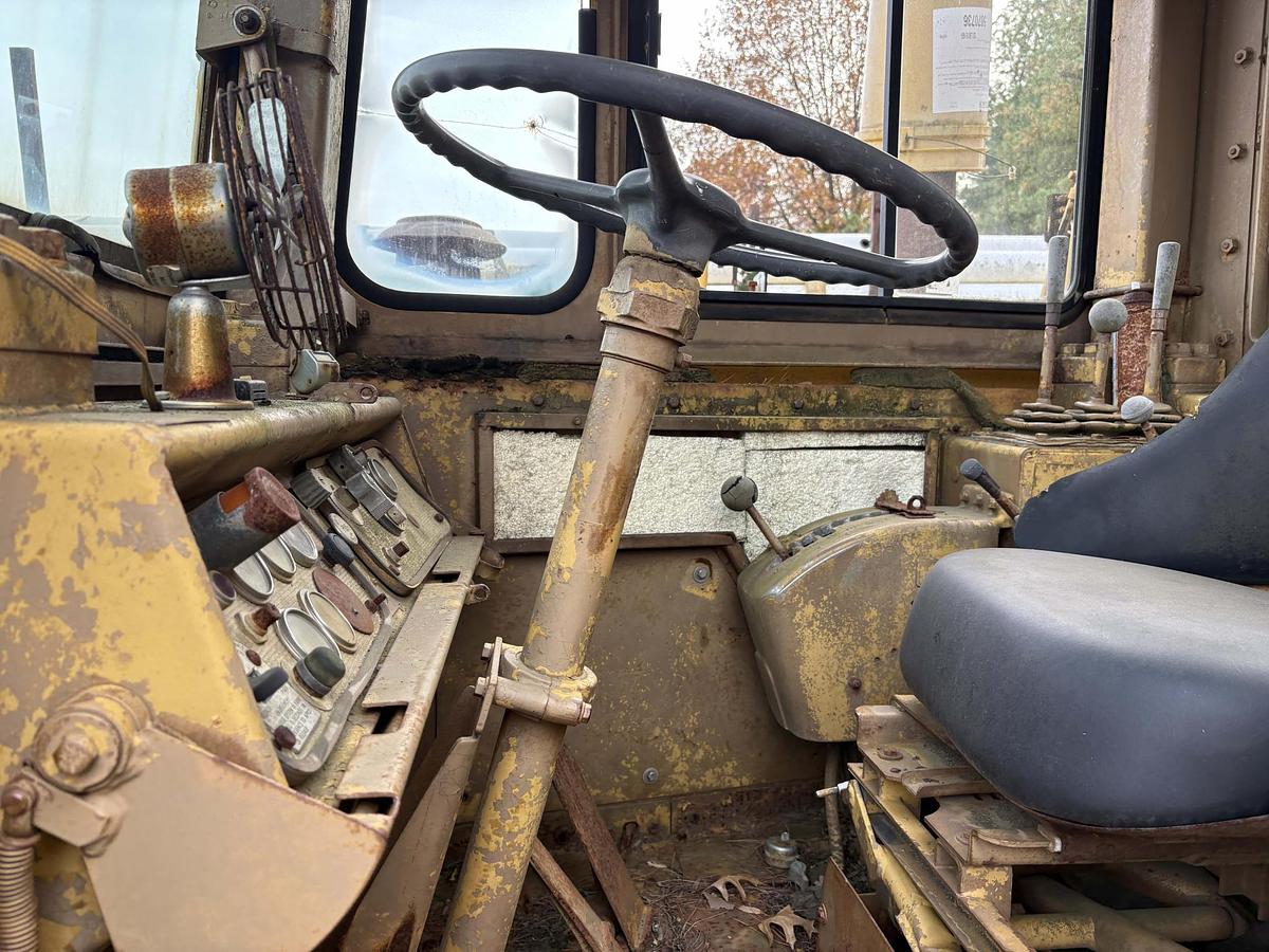 Used 1984 CATERPILLAR 623B