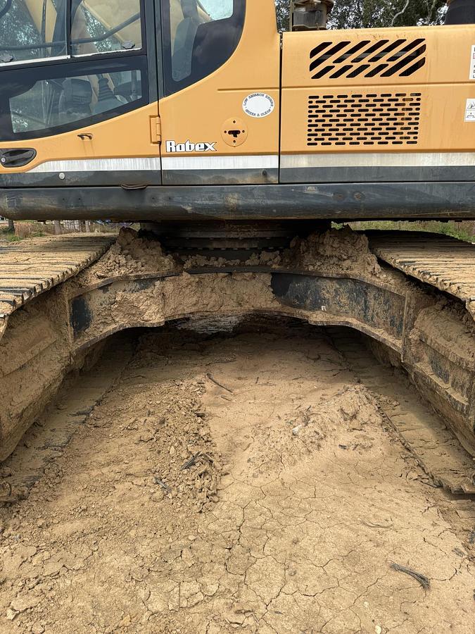 Used 2017 HYUNDAI ROBEX 480LC