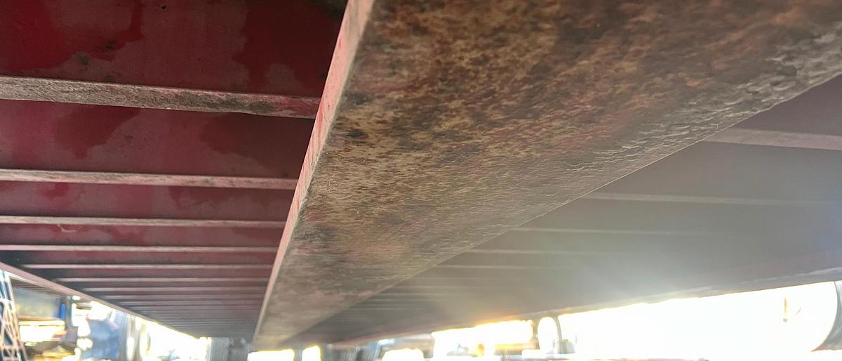 Used 1997 TRAIL KING 49' X 102"