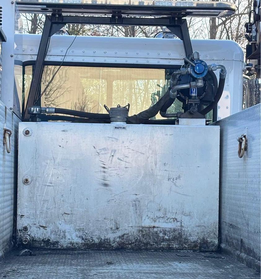 Used 2014 PETERBILT 337 Service Truck