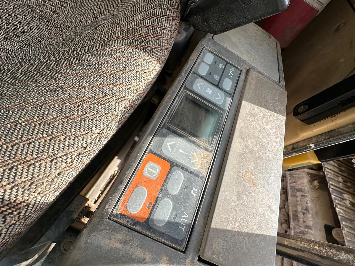 Used 1999 CATERPILLAR 320B L