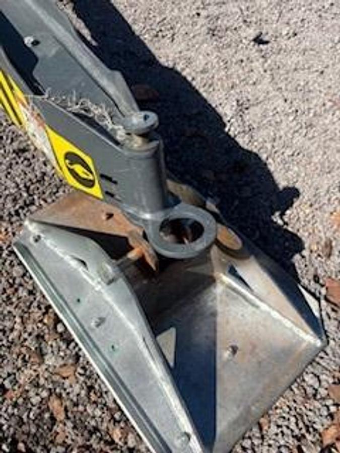 Used 2022 LEGUAN 190