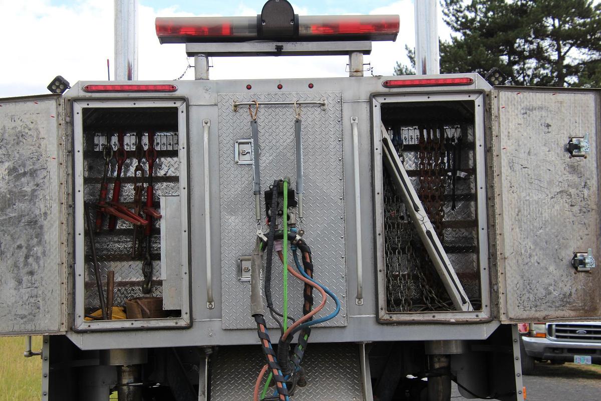 Used 1995 FREIGHTLINER 120