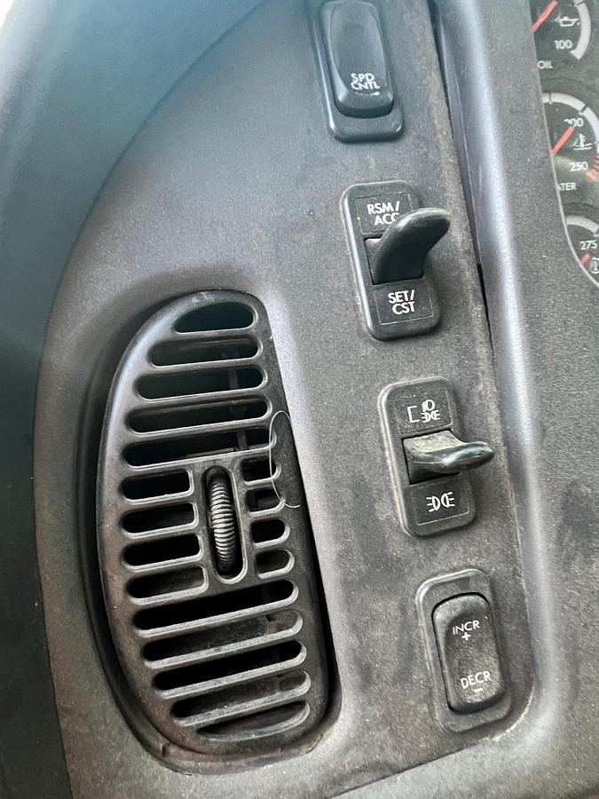 Used 2013 FREIGHTLINER 108SD Dump Truck