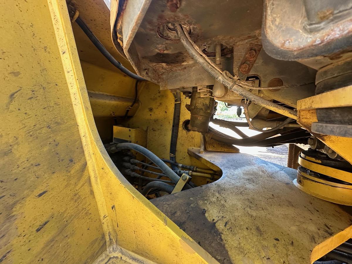 Used 2002 KOMATSU WA-250-3MC