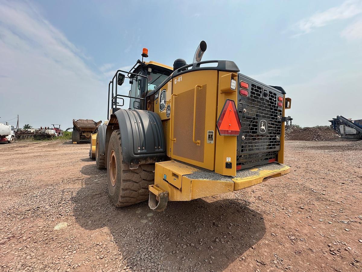 Used 2023 DEERE 744P