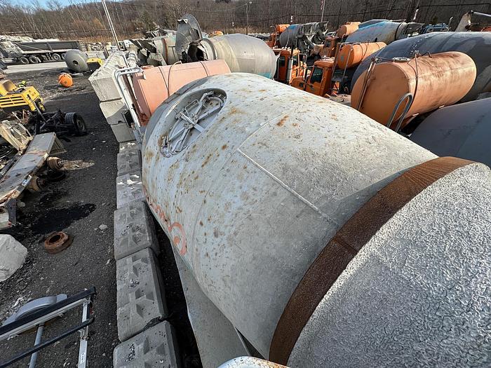 Used 2001 MACK DM688SX