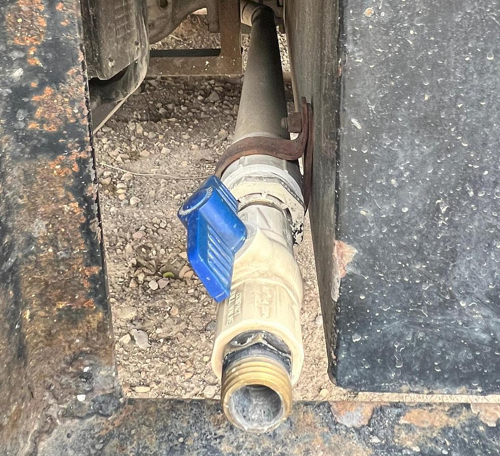 Used 2004 FORD F650 SD