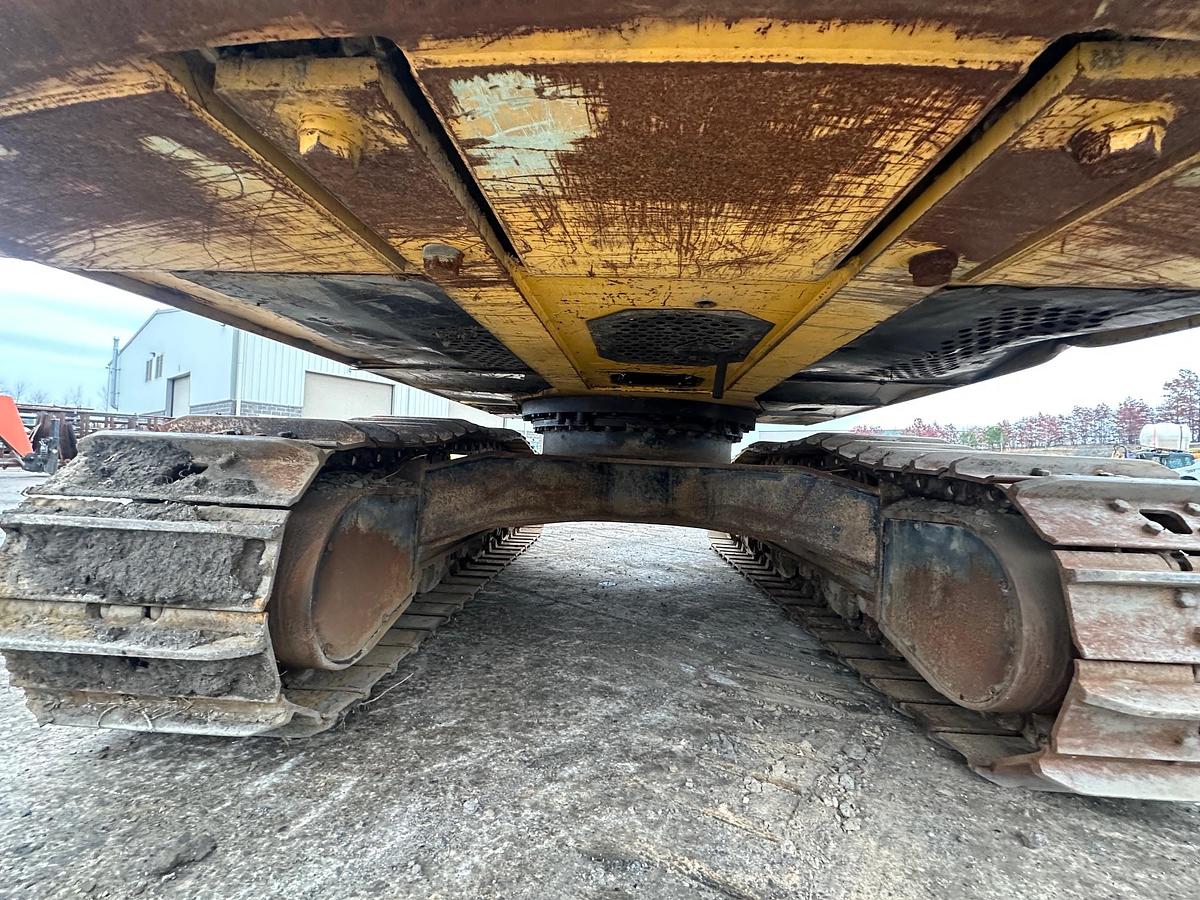 Used 2007 DEERE 350D LC