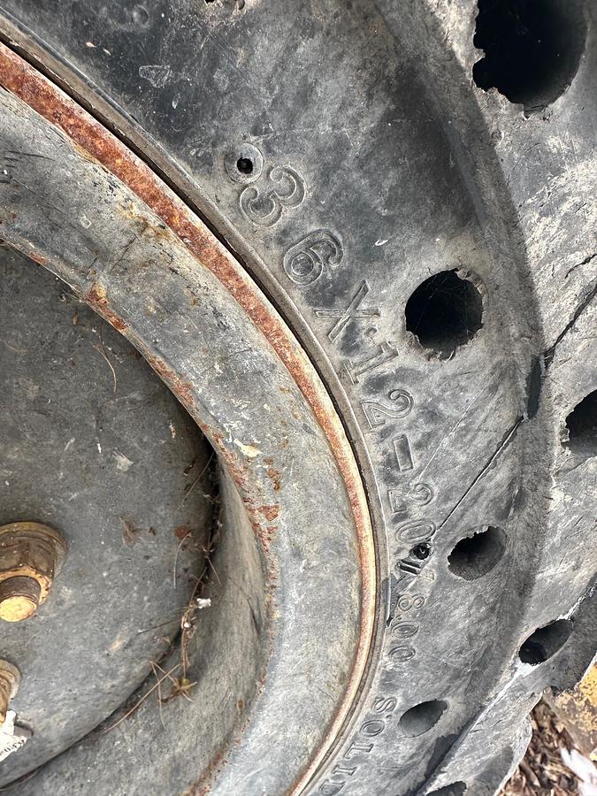 Used 2004 CATERPILLAR 420D IT