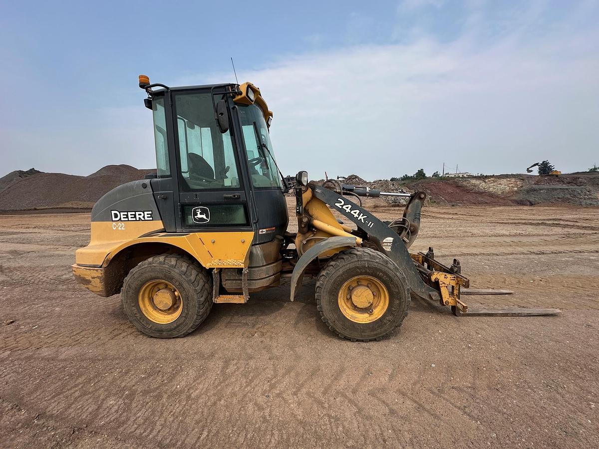 Used 2018 DEERE 244k-II
