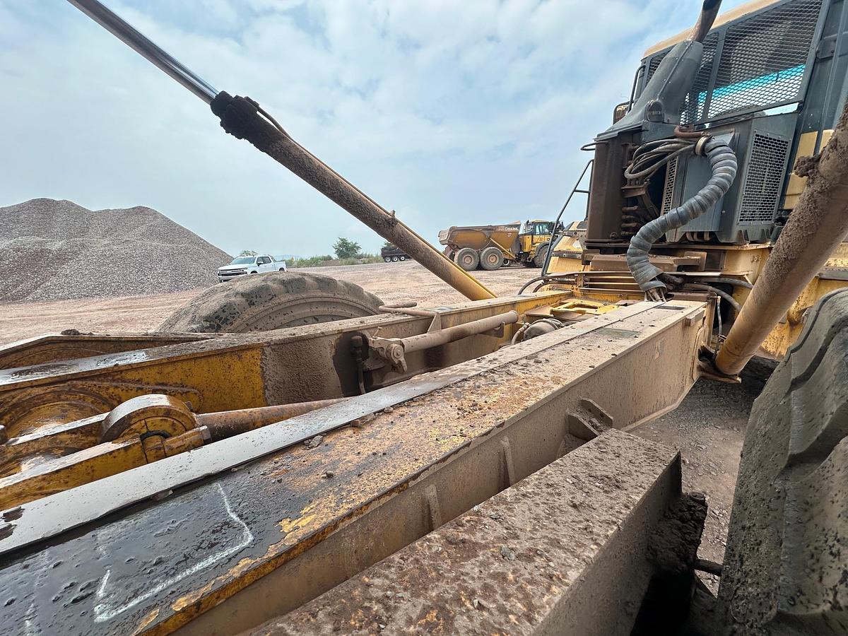 Used 2003 DEERE 400D
