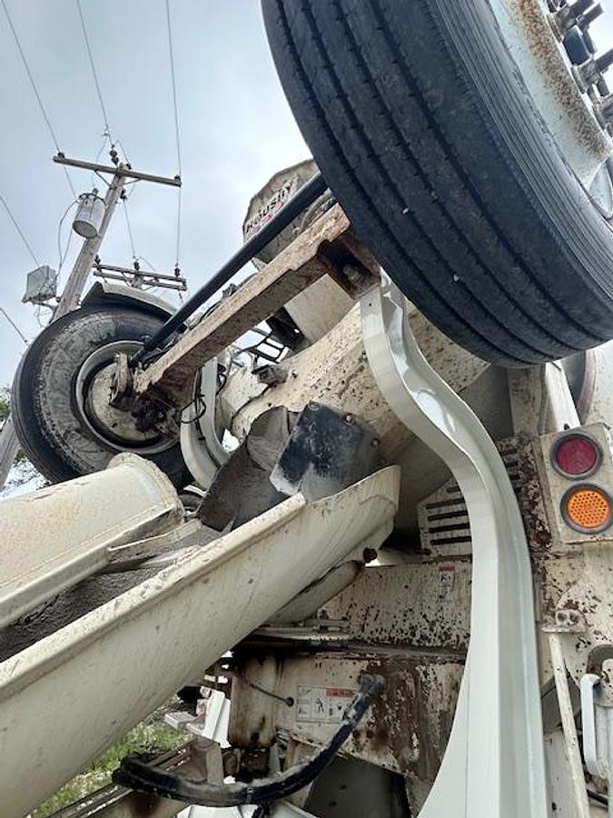 Used 2017 MACK GU713