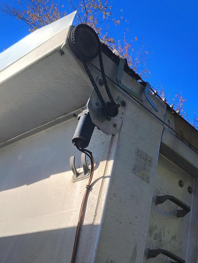 Used 1999 FREIGHTLINER 5-Axle