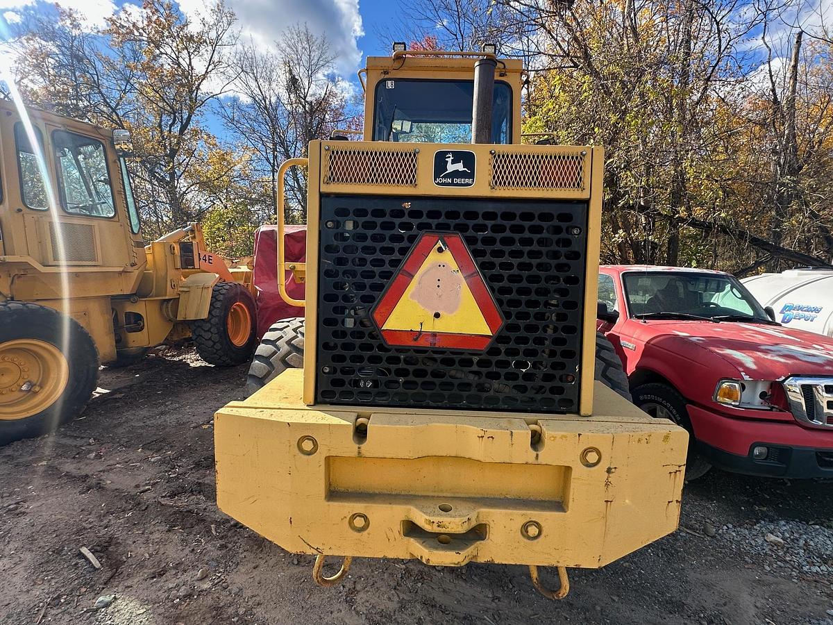 Used 1992 DEERE 444E